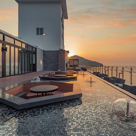 Stubborn Hotel Geoje Bagian luar foto