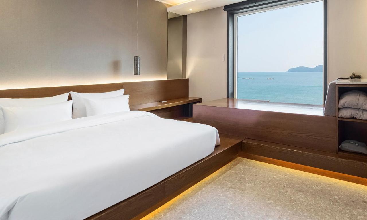 Stubborn Hotel Geoje Bagian luar foto
