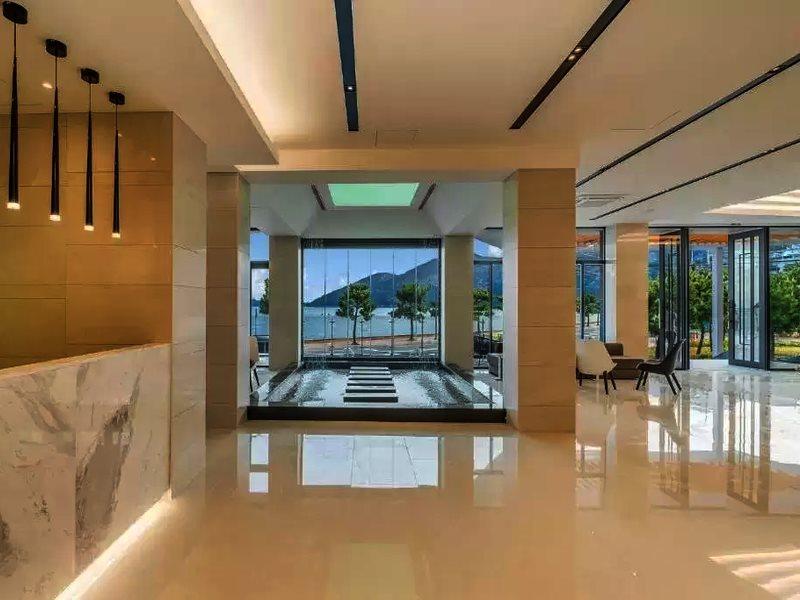Stubborn Hotel Geoje Bagian luar foto